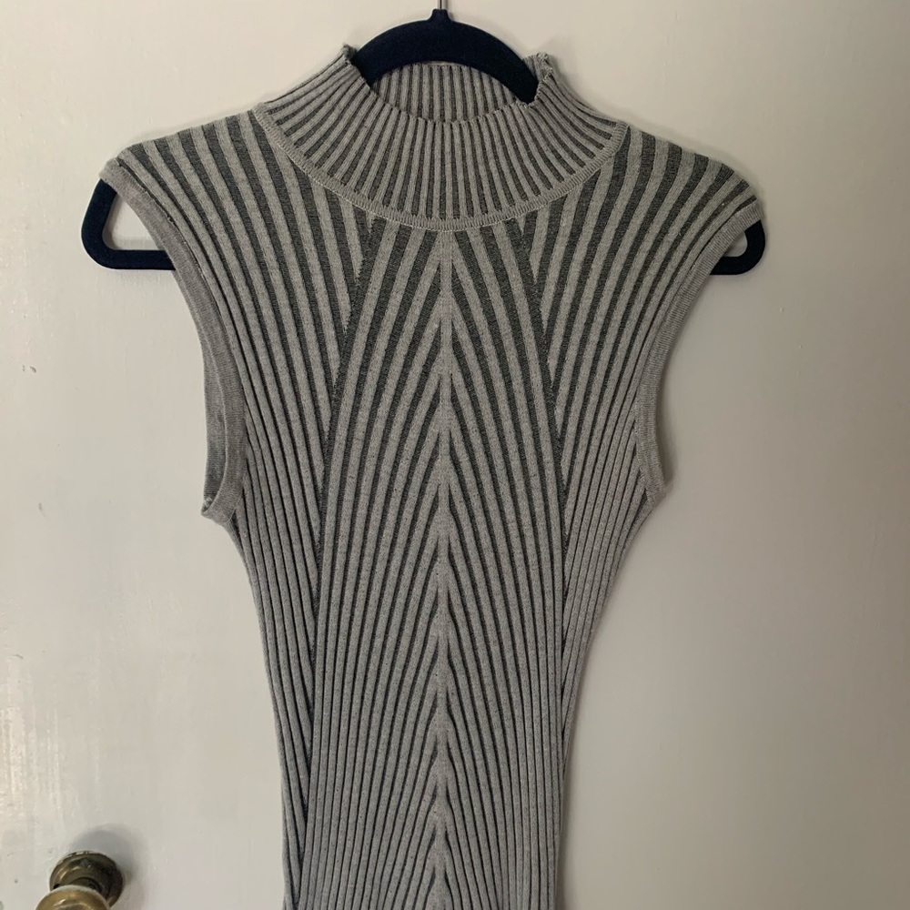 Apt. 9 robbed sleeveless sweater tank